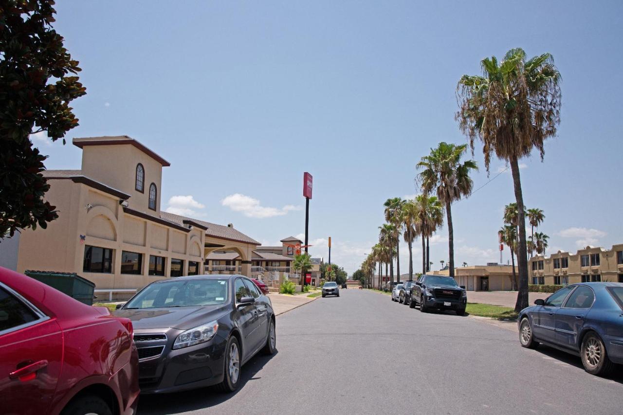 Oyo Hotel Mcallen Airport South Exterior foto